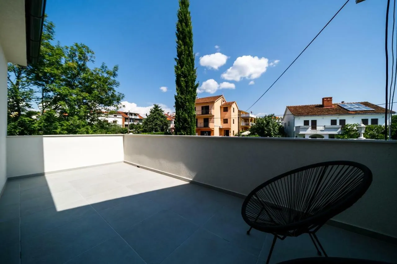 Guest house Mari House Hotel Malinska
